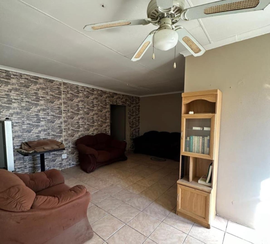 Commercial Property for Sale in Leeudoringstad North West